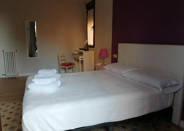 Casa De La Abuela Pequena * Teruel