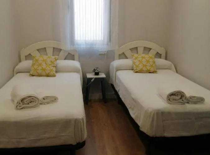 Lägenhet Casa De La Abuela Pequena *